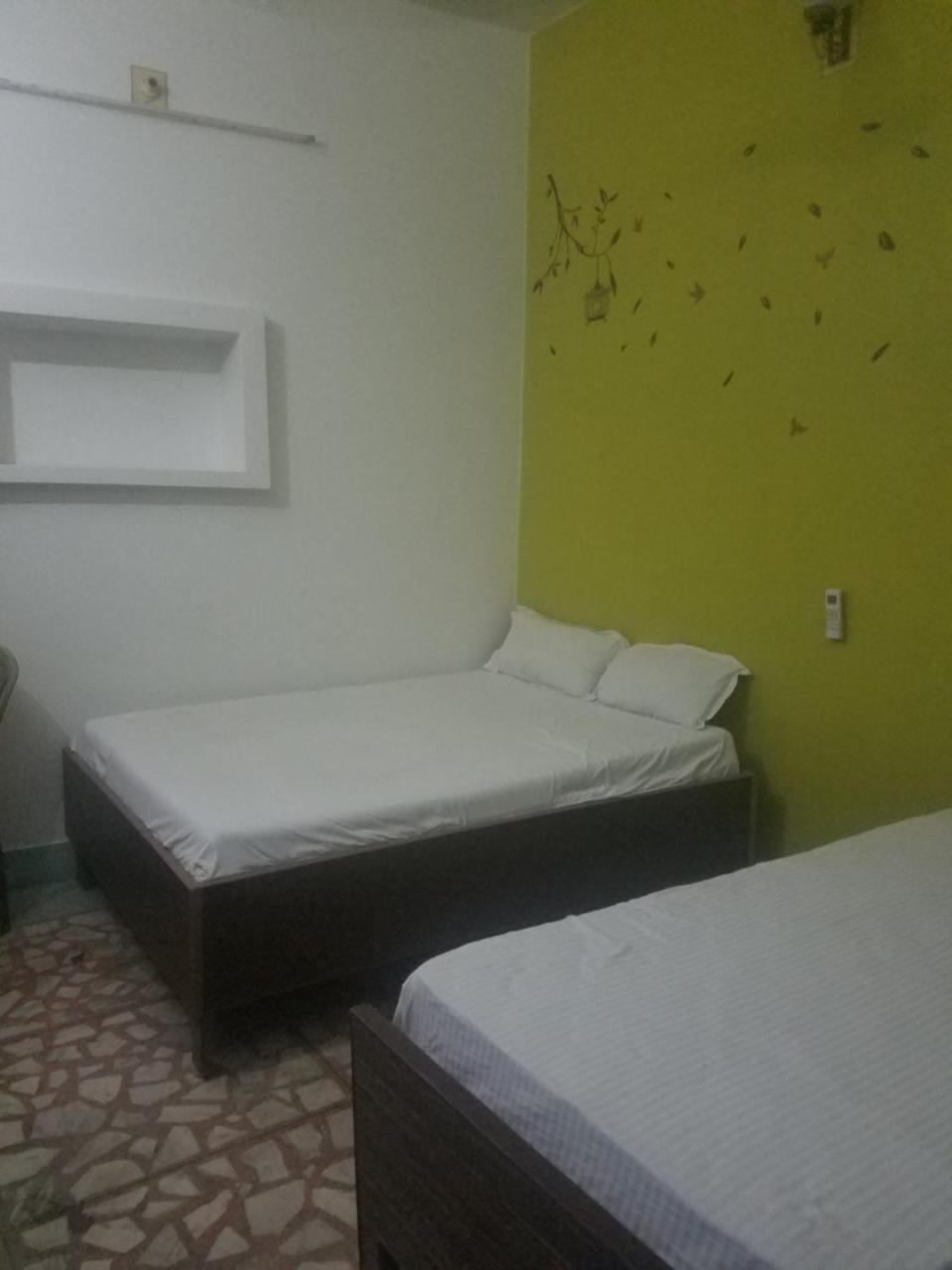 Baba Guest House Varanasi Esterno foto