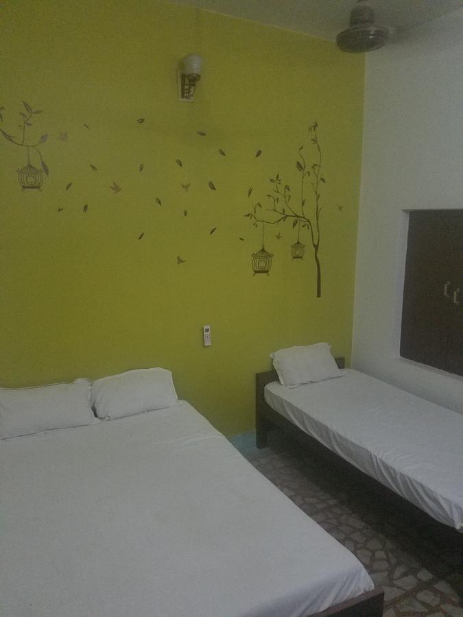 Baba Guest House Varanasi Esterno foto